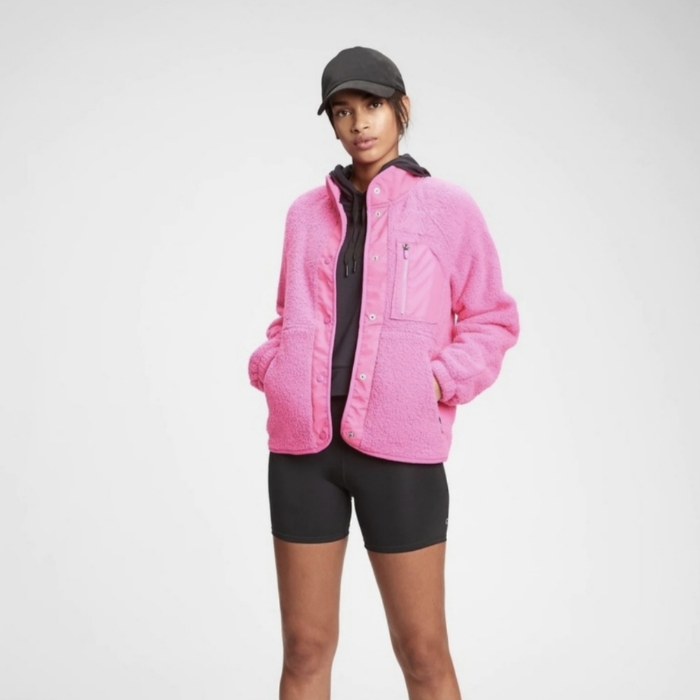 Gap Polar Fleece Jacket in Pink Fuschia